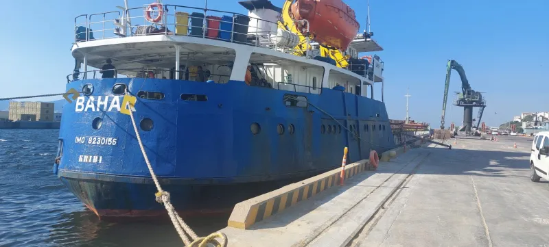 M/V Bahar — 3,000 mts corn